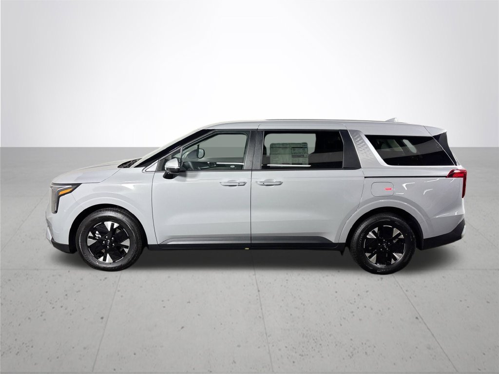 New 2027 Kia Carnival LXS FWD image 9