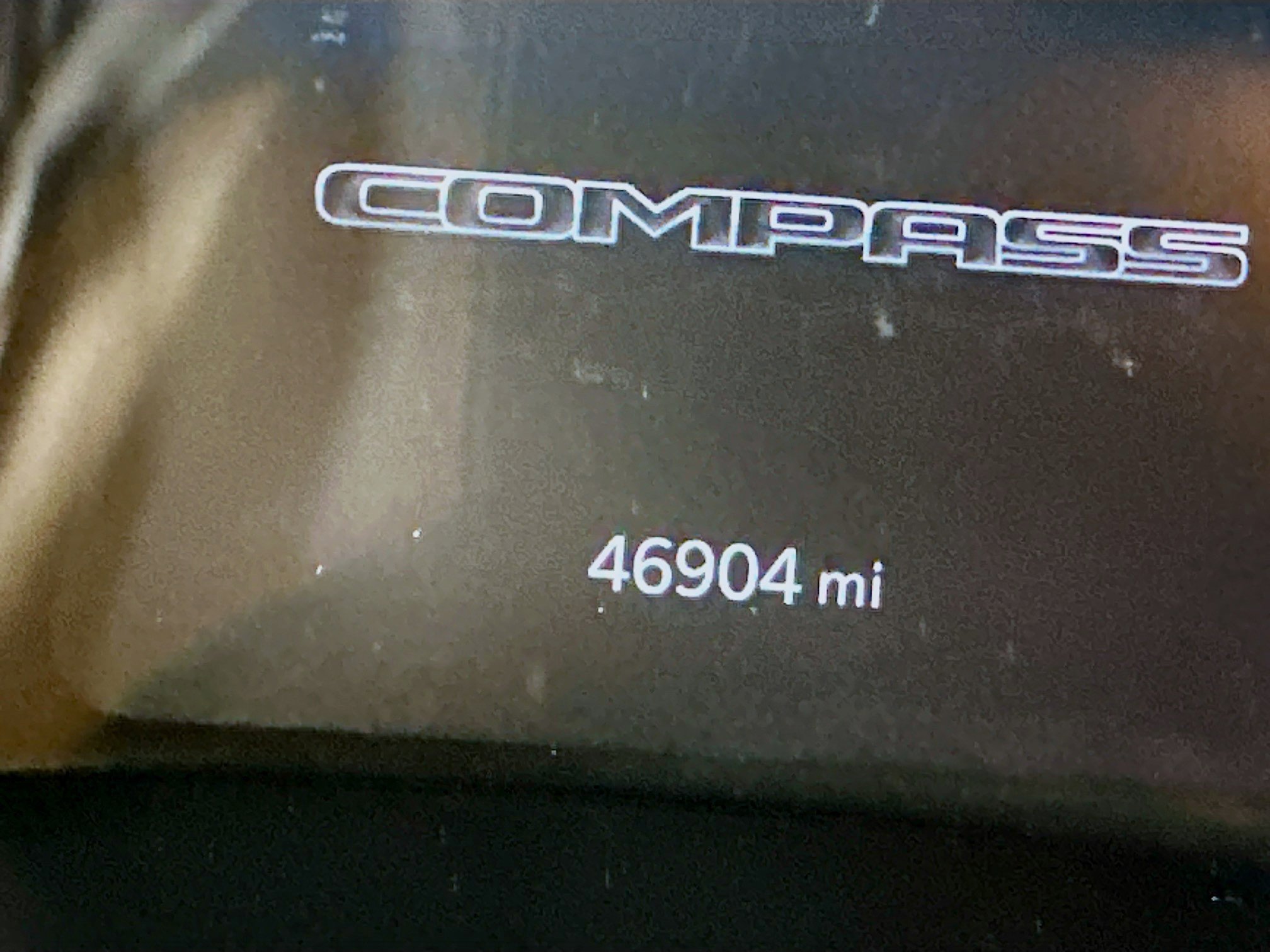 Used 2025 Jeep Compass Limited image 19