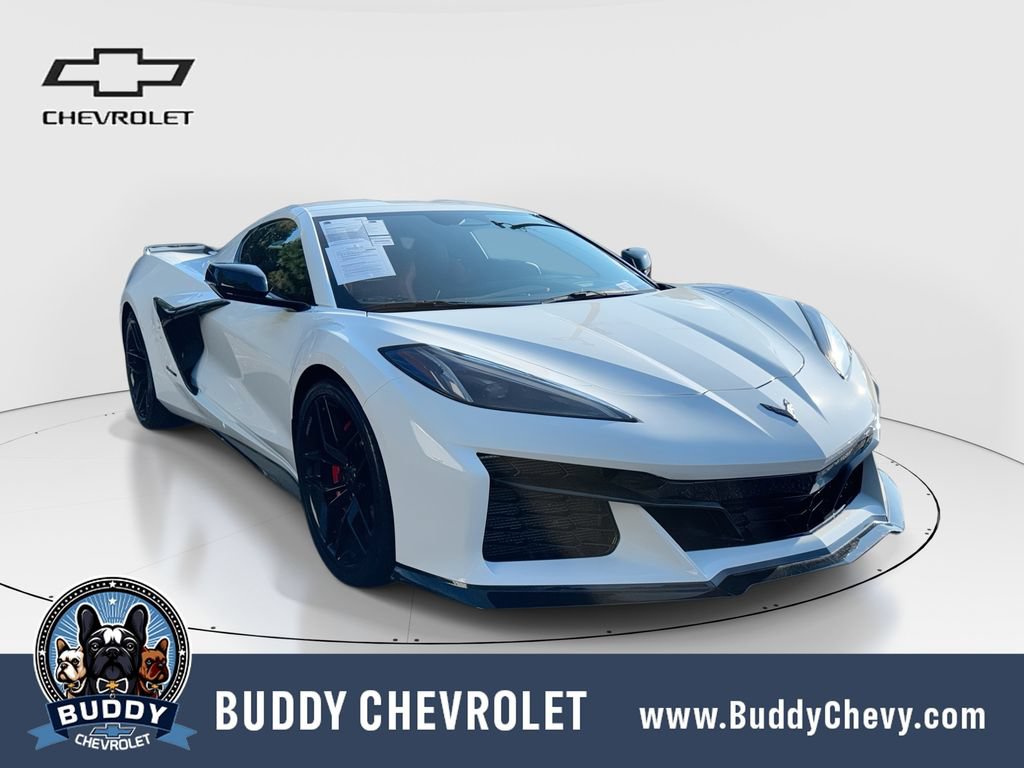 Used 2026 Chevrolet Corvette Z06 w/ Stealth Interior Trim Package RWD video 1
