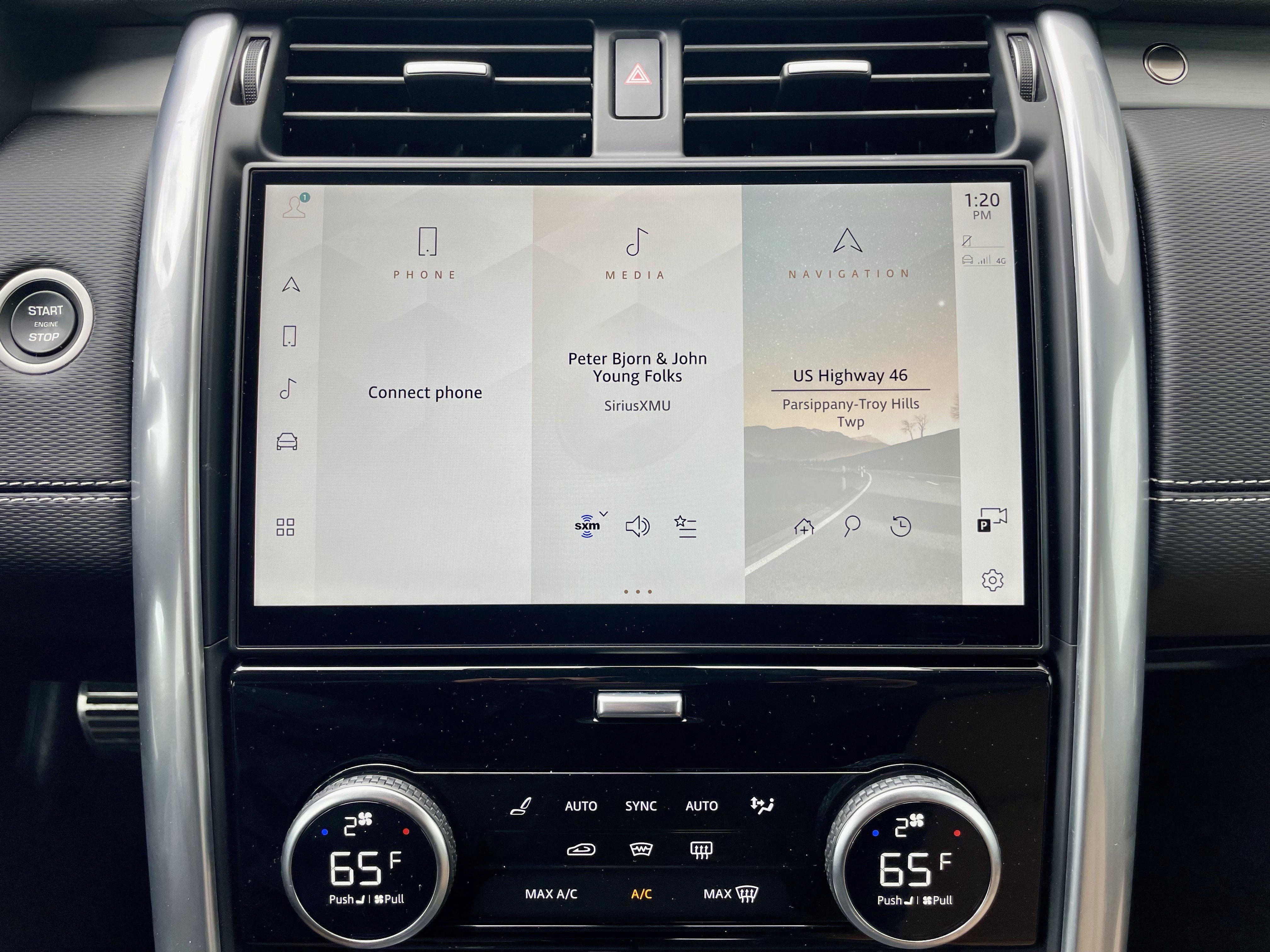 Certified 2025 Land Rover Discovery Dynamic SE AWD/4WD image 19