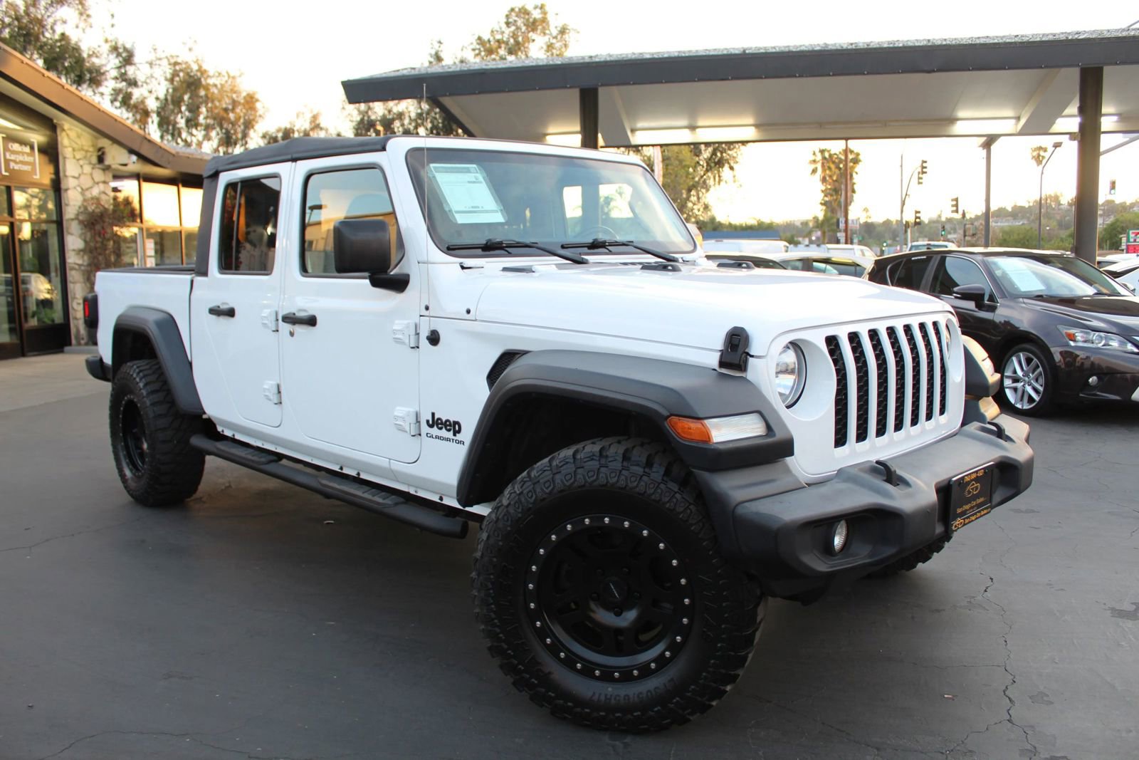 Used 2020 Jeep Gladiator Sport w/ Quick Order Package 24S image 7