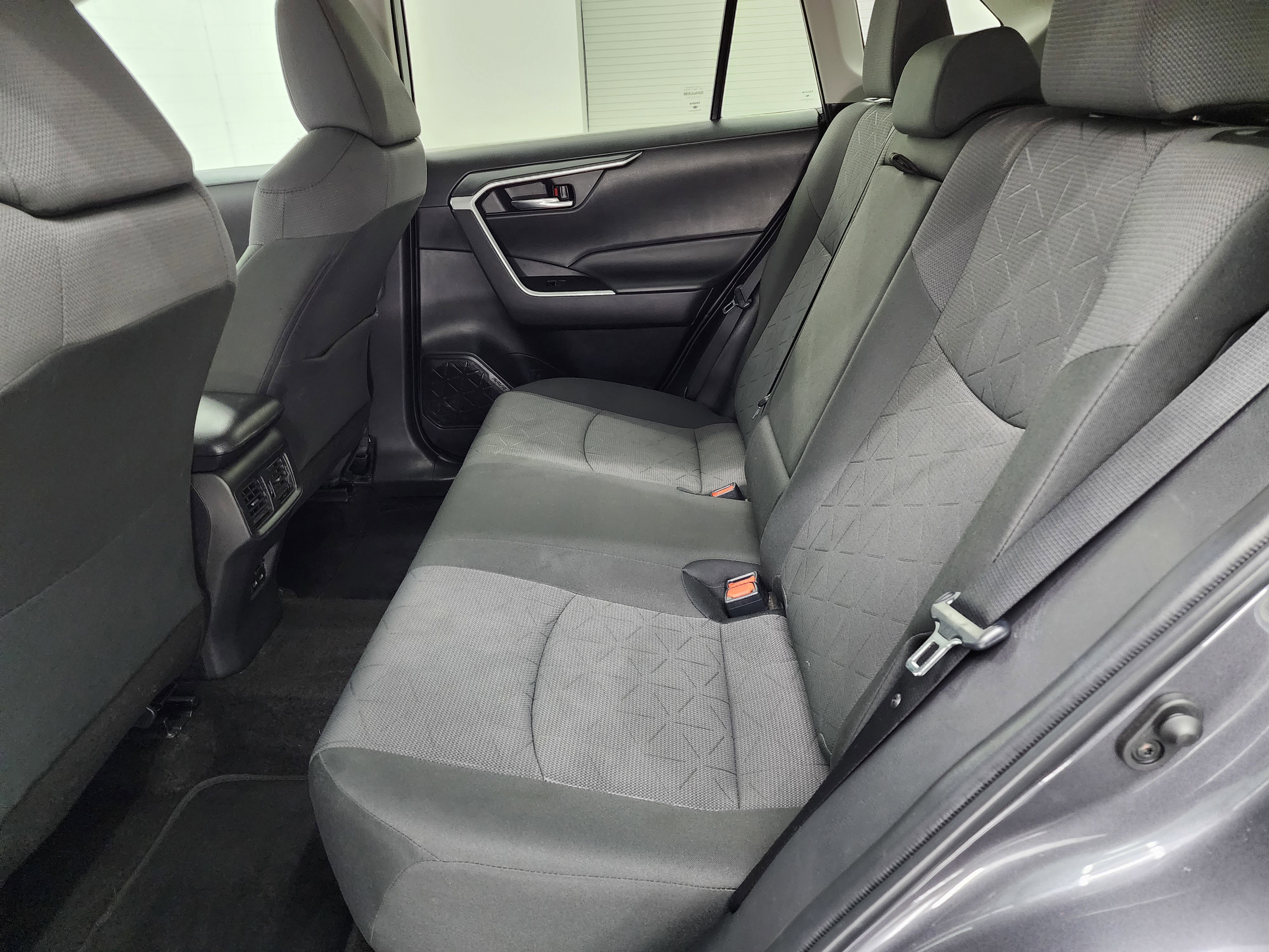 Used 2024 Toyota RAV4 XLE image 9