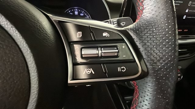 Used 2022 Kia Forte GT FWD image 16
