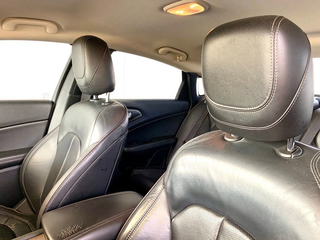 Used 2015 Chrysler 200 C w/ Navigation & Sound Group I image 12