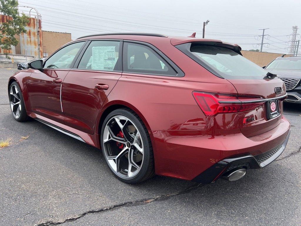 New 2025 Audi RS 6 performance image 3