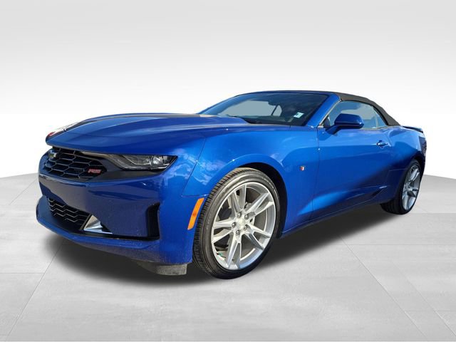 Used 2023 Chevrolet Camaro LT w/ RS Package RWD image 5