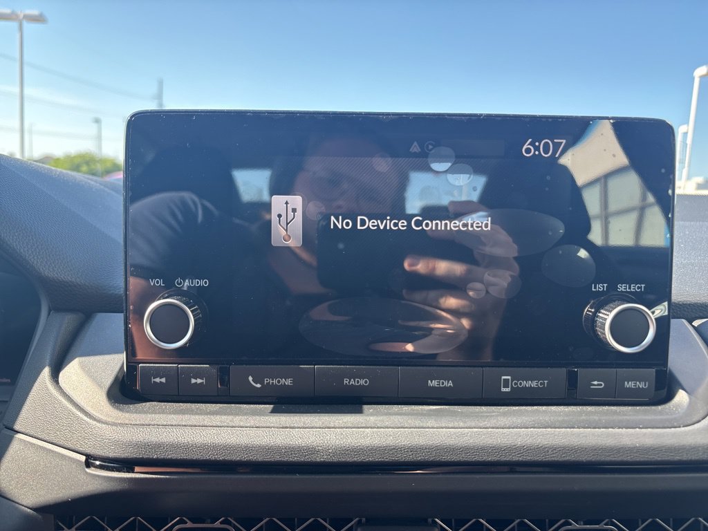 Certified 2025 Honda Accord SE image 14
