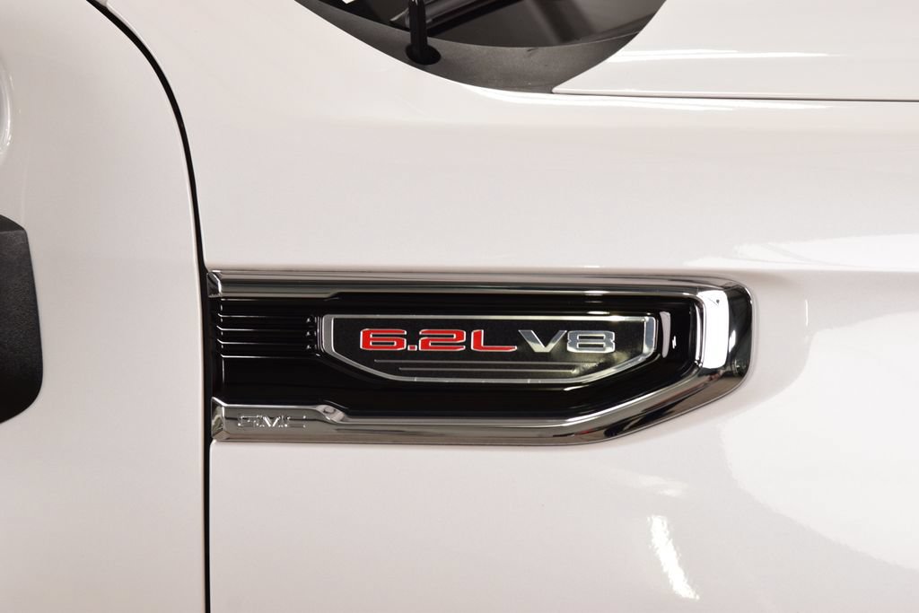 Used 2024 GMC Sierra 1500 Denali w/ Denali Reserve Package AWD/4WD image 16