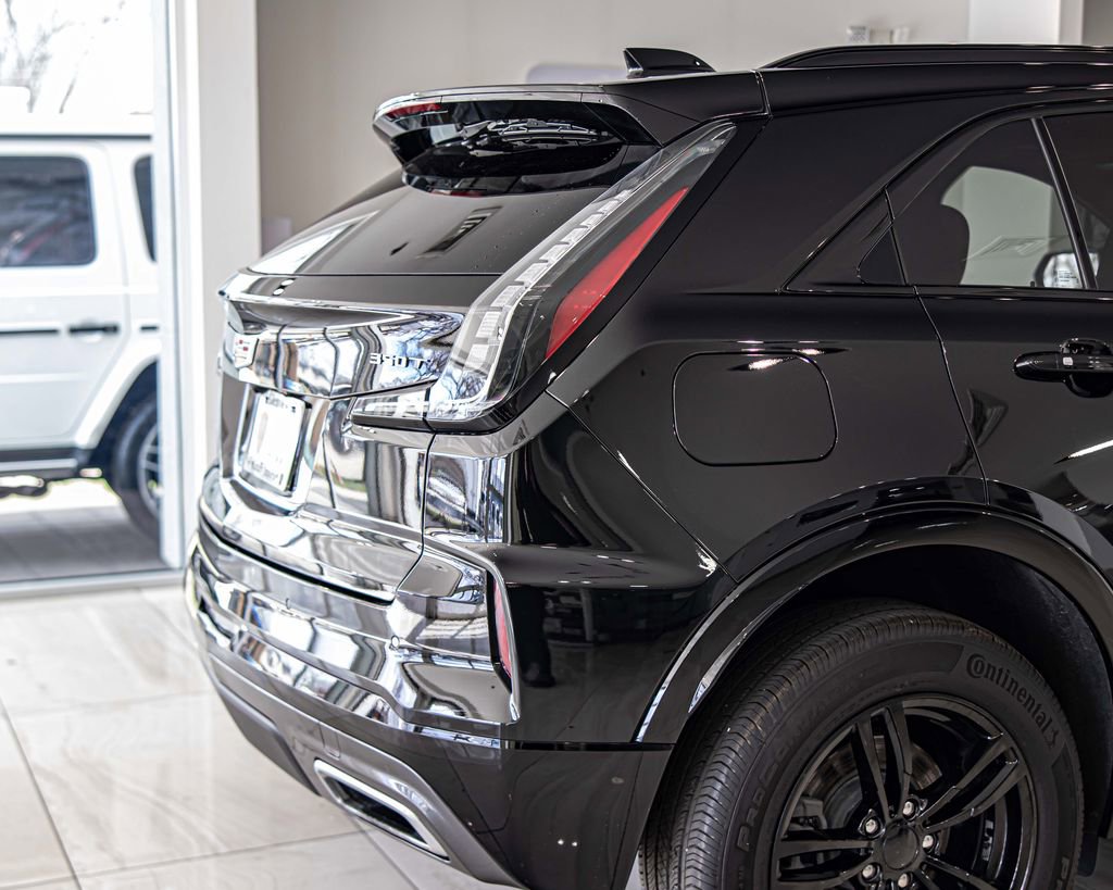 Used 2025 Cadillac XT4 Sport image 13