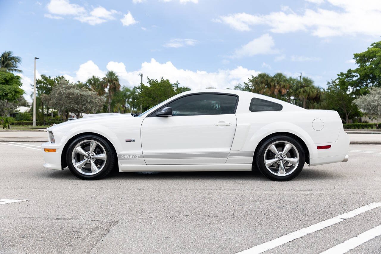 Used 2007 Ford Mustang GT RWD image 5