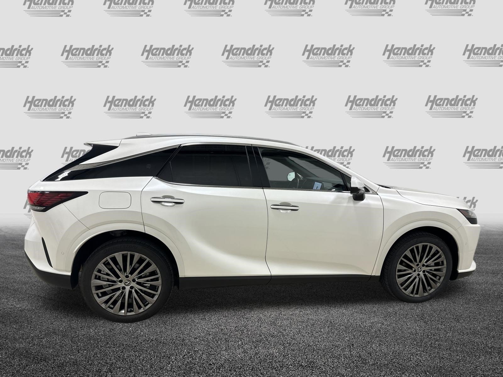 Certified 2025 Lexus RX 450h AWD w/ Convenience Package image 11