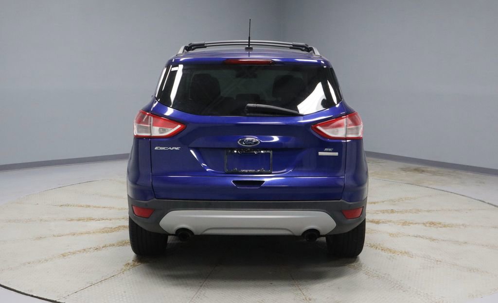 Used 2016 Ford Escape SE w/ Equipment Group 201A image 10