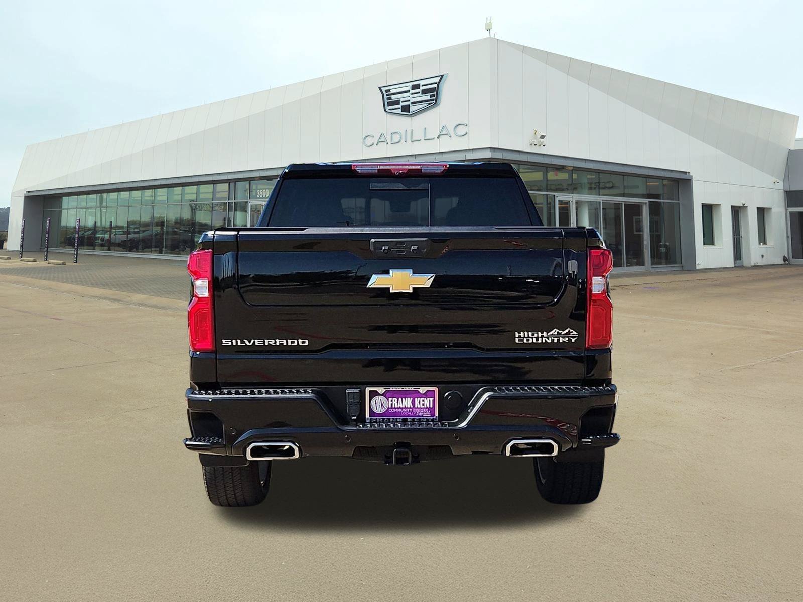 Used 2024 Chevrolet Silverado 1500 High Country AWD/4WD image 5