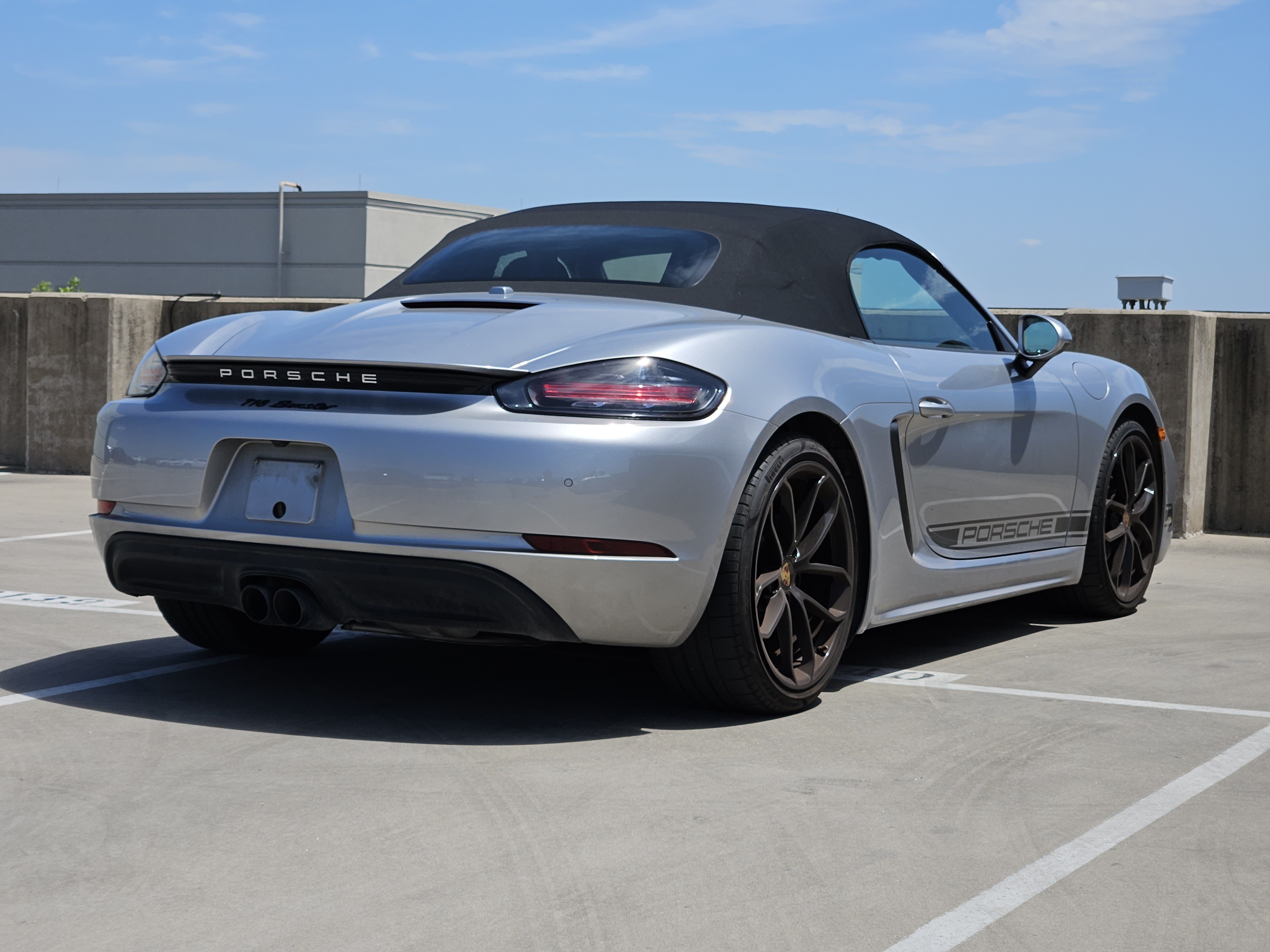 Certified 2024 Porsche 718 Boxster RWD image 8