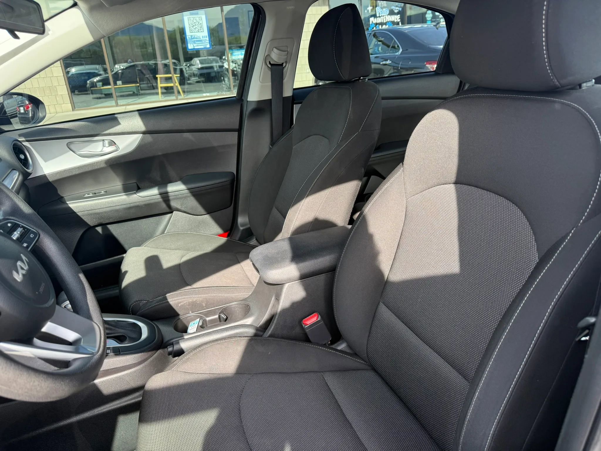 Used 2023 Kia Forte LXS FWD image 12