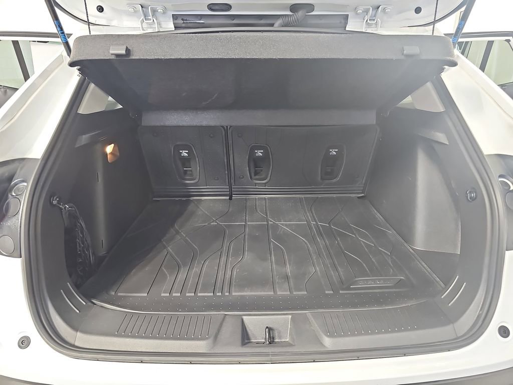 Certified 2024 Chevrolet Trax ACTIV w/ Driver Confidence Package image 15