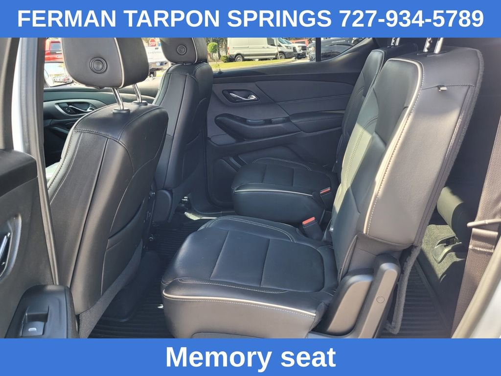 Certified 2023 Chevrolet Traverse Premier w/ Redline Edition image 16