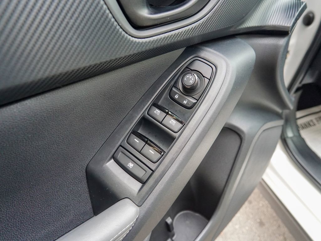 Used 2024 Subaru Crosstrek 2.0i Premium image 16