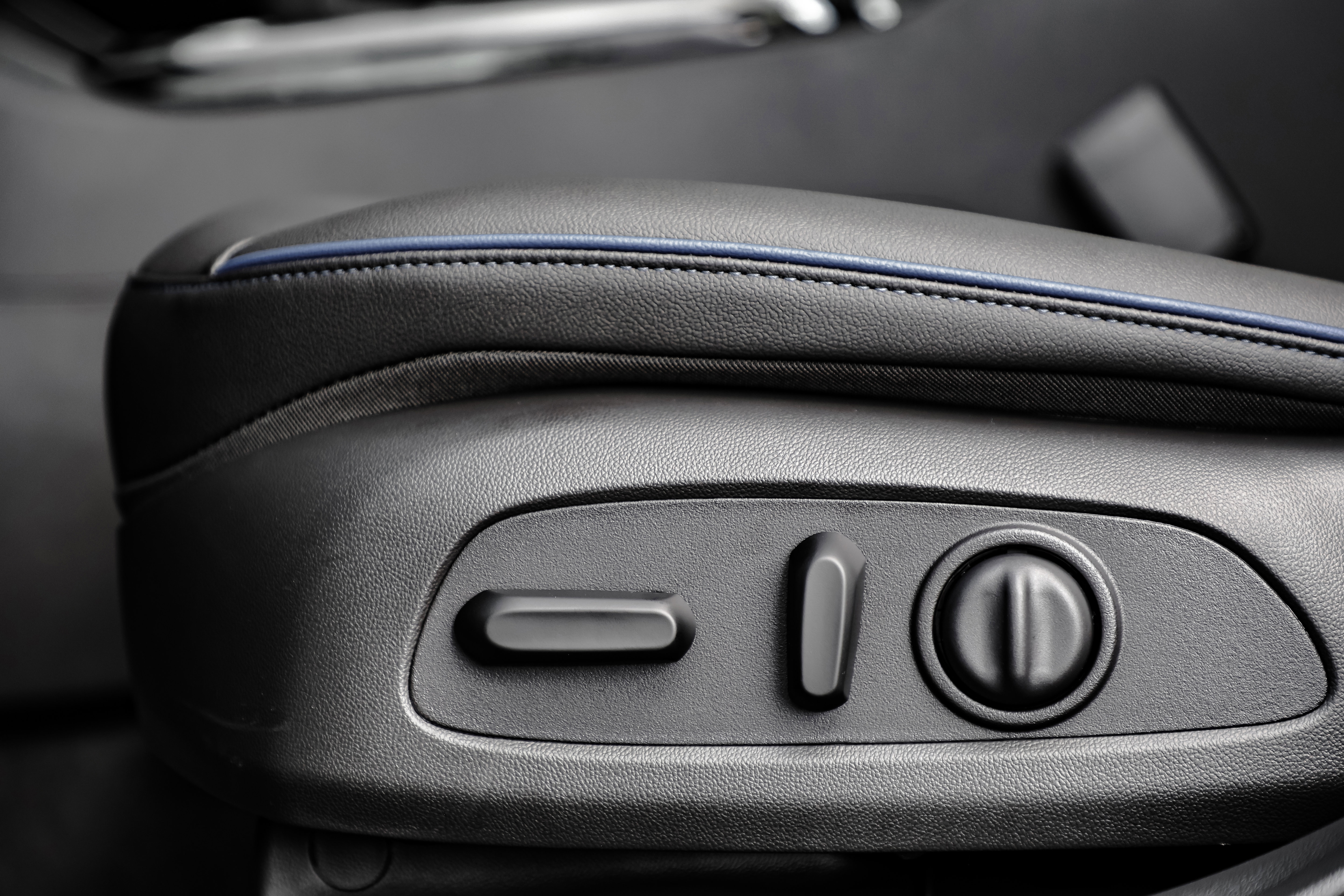 New 2025 Buick Envista Sport Touring w/ Convenience I Package image 17
