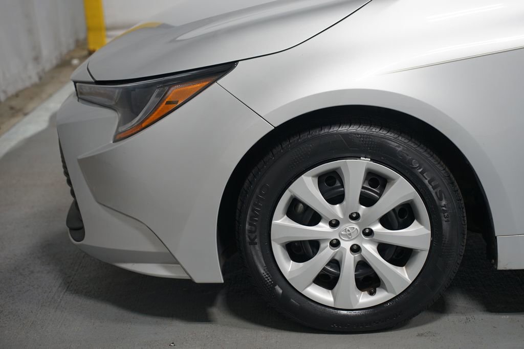 Certified 2024 Toyota Corolla LE image 5