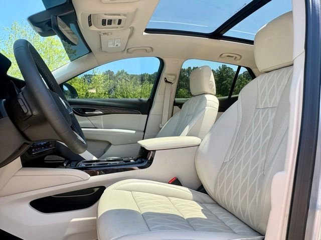 Used 2023 Buick Envision Avenir FWD image 27