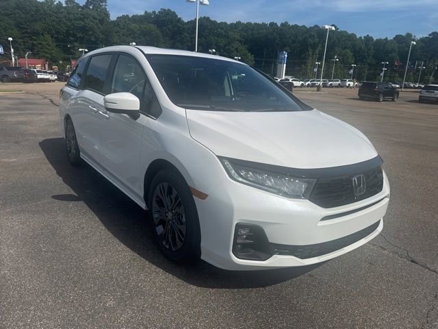 New 2026 Honda Odyssey Touring image 2