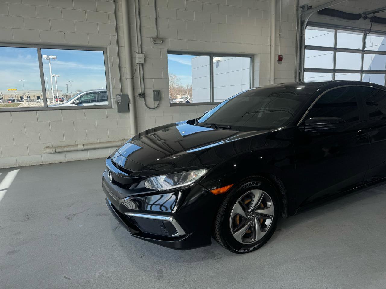 Used 2020 Honda Civic LX image 3