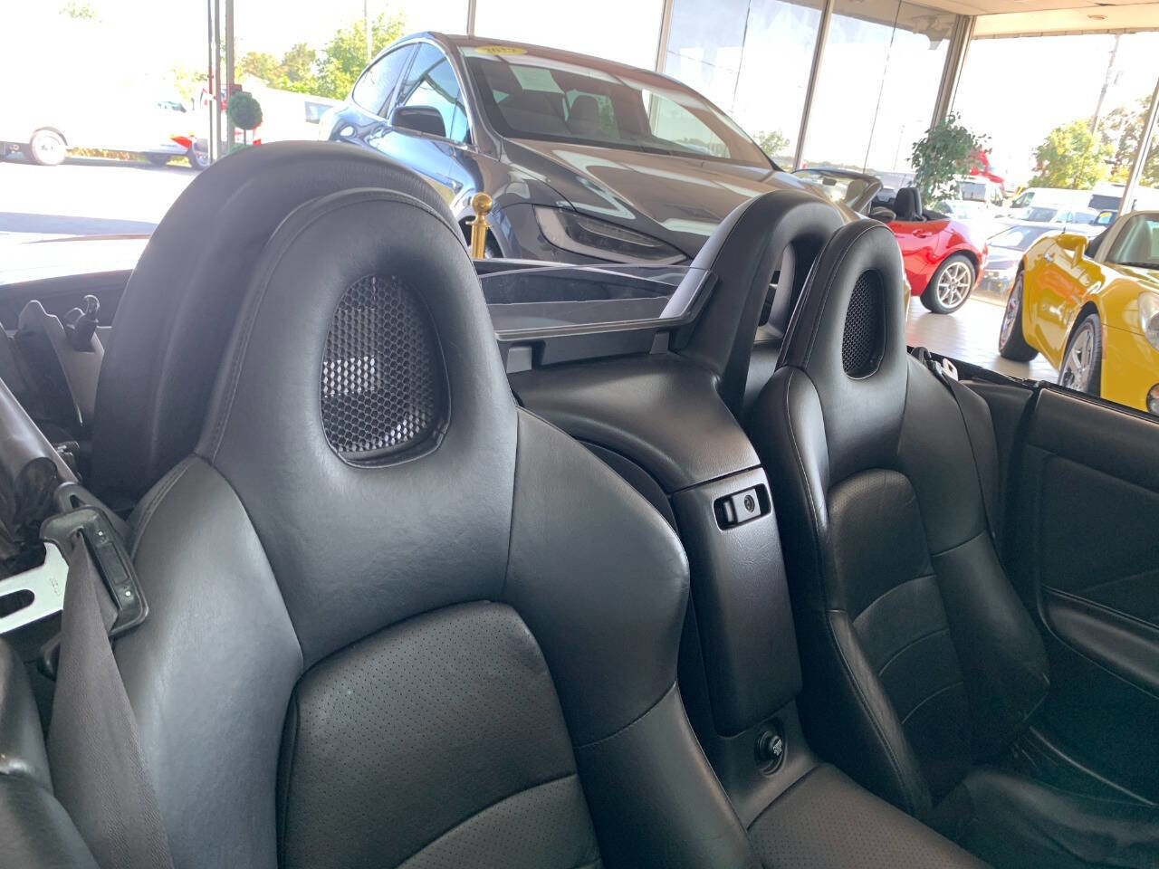 Used 2002 Honda S2000 image 12