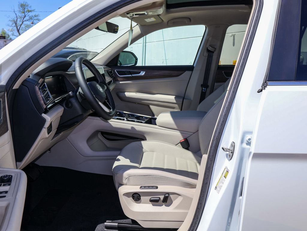 New 2026 Volkswagen Atlas SEL image 12