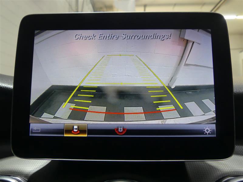 Used 2019 Mercedes-Benz GLA 250 4MATIC image 13