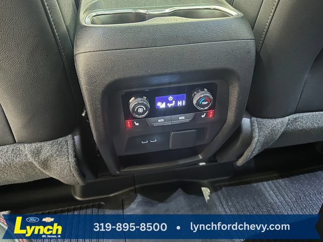 Used 2024 Chevrolet Traverse RS w/ LPO, Floor Liner Package AWD/4WD image 20