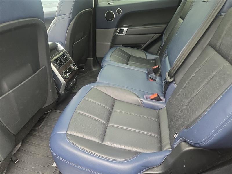 Used 2018 Land Rover Range Rover Sport HSE Dynamic AWD/4WD image 8