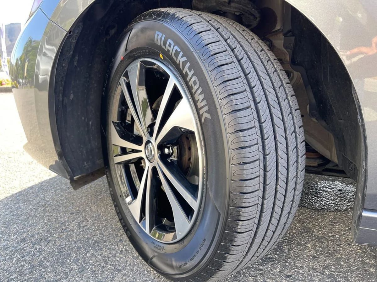 Used 2023 Nissan Sentra SV image 33