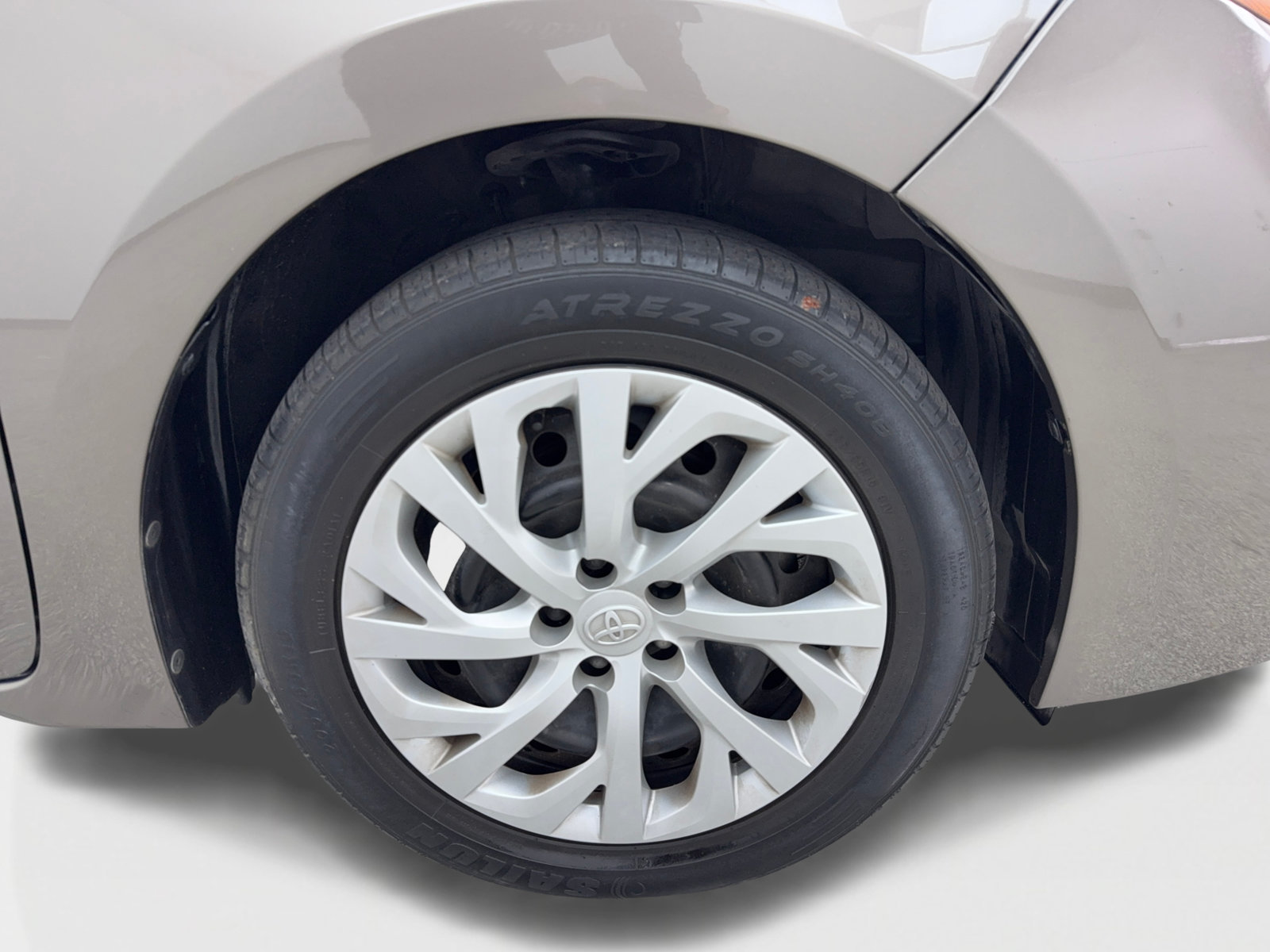 Used 2018 Toyota Corolla LE FWD image 51