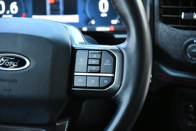 Used 2023 Ford Expedition Limited AWD/4WD image 26