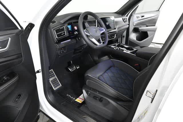 New 2026 Volkswagen Atlas Cross Sport SEL Premium R-Line AWD/4WD image 29