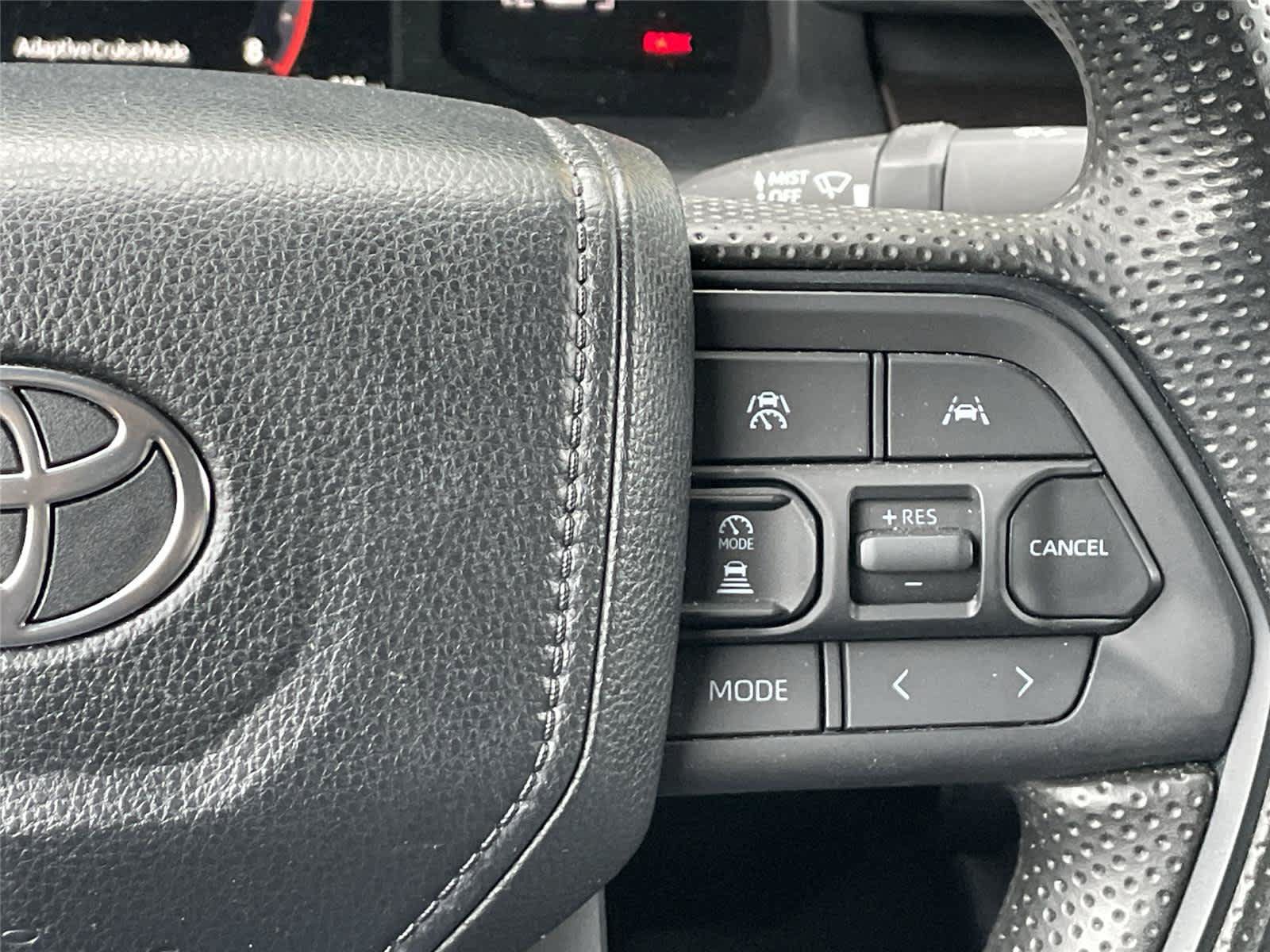 Used 2024 Toyota Tacoma SR5 AWD/4WD image 21