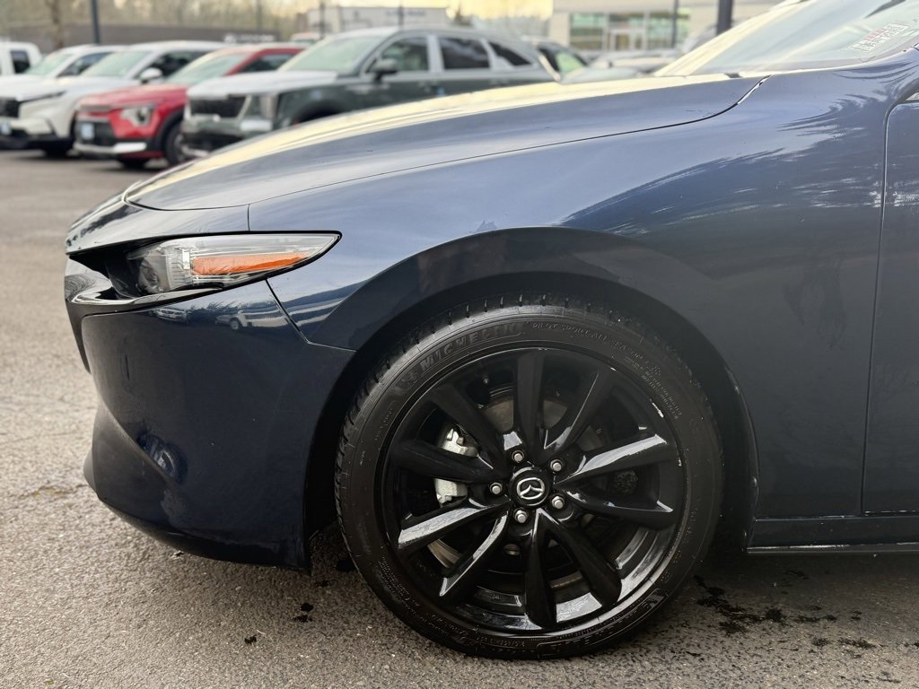 Used 2020 MAZDA MAZDA3 Premium image 5