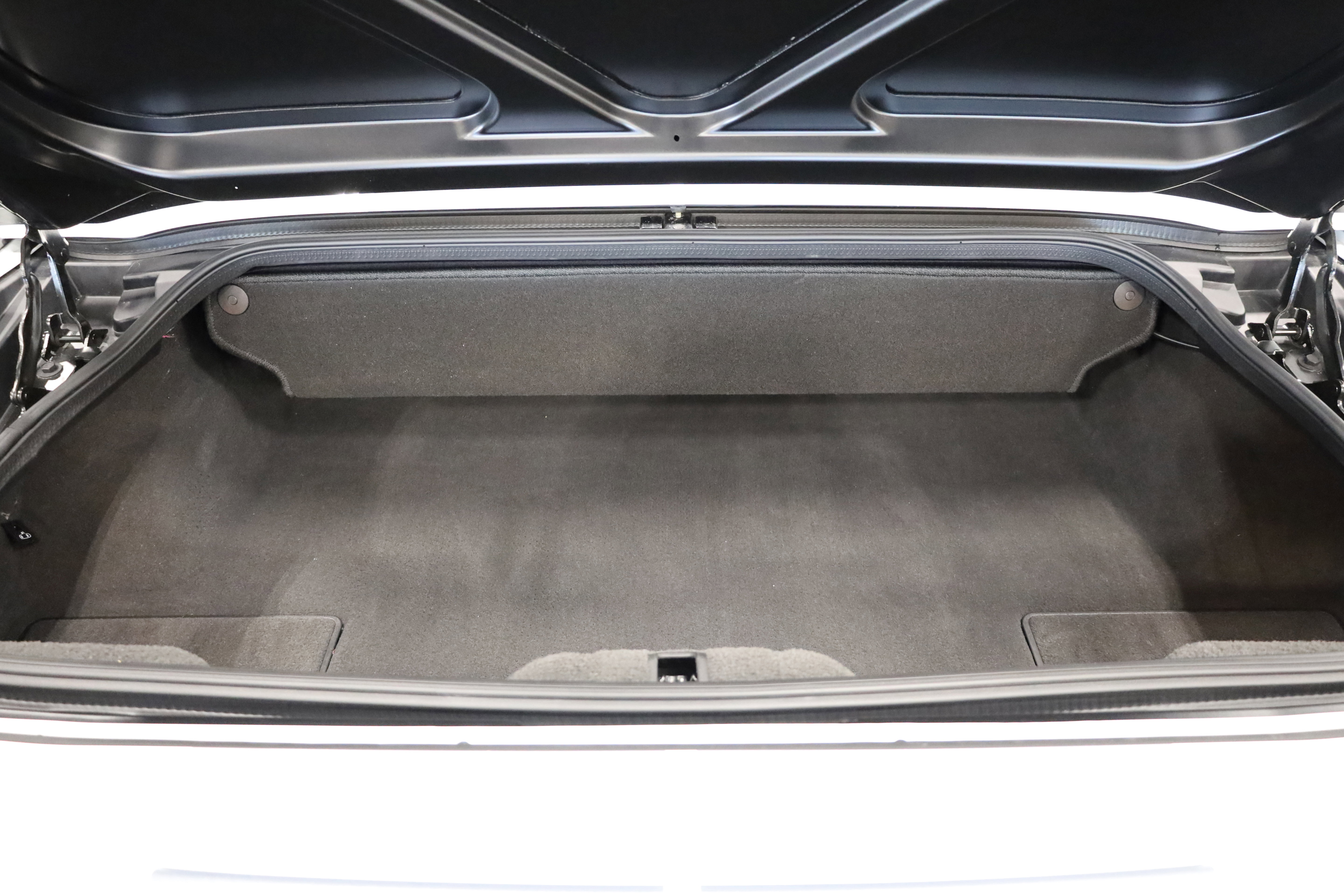 Used 2013 Chevrolet Corvette 427 w/ 1SC Preferred Equipment Group image 9