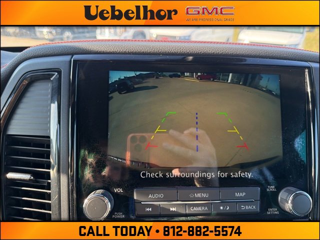 Used 2024 Nissan Titan PRO-4X image 25