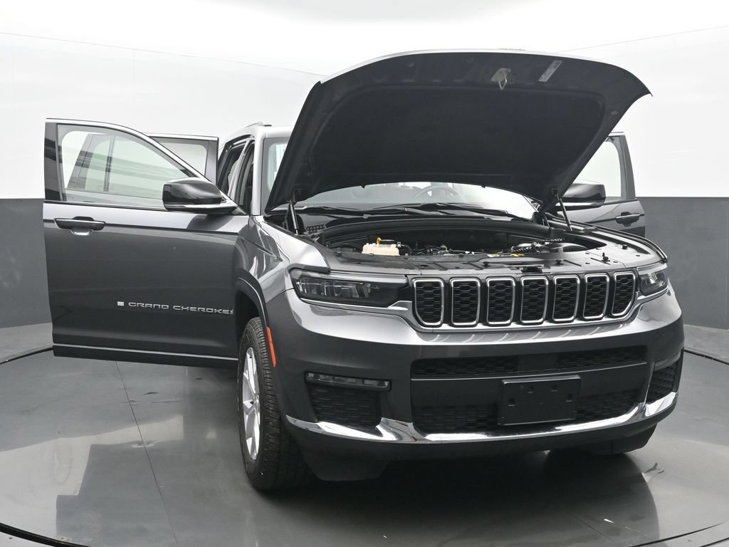 Used 2022 Jeep Grand Cherokee L Limited AWD/4WD image 59