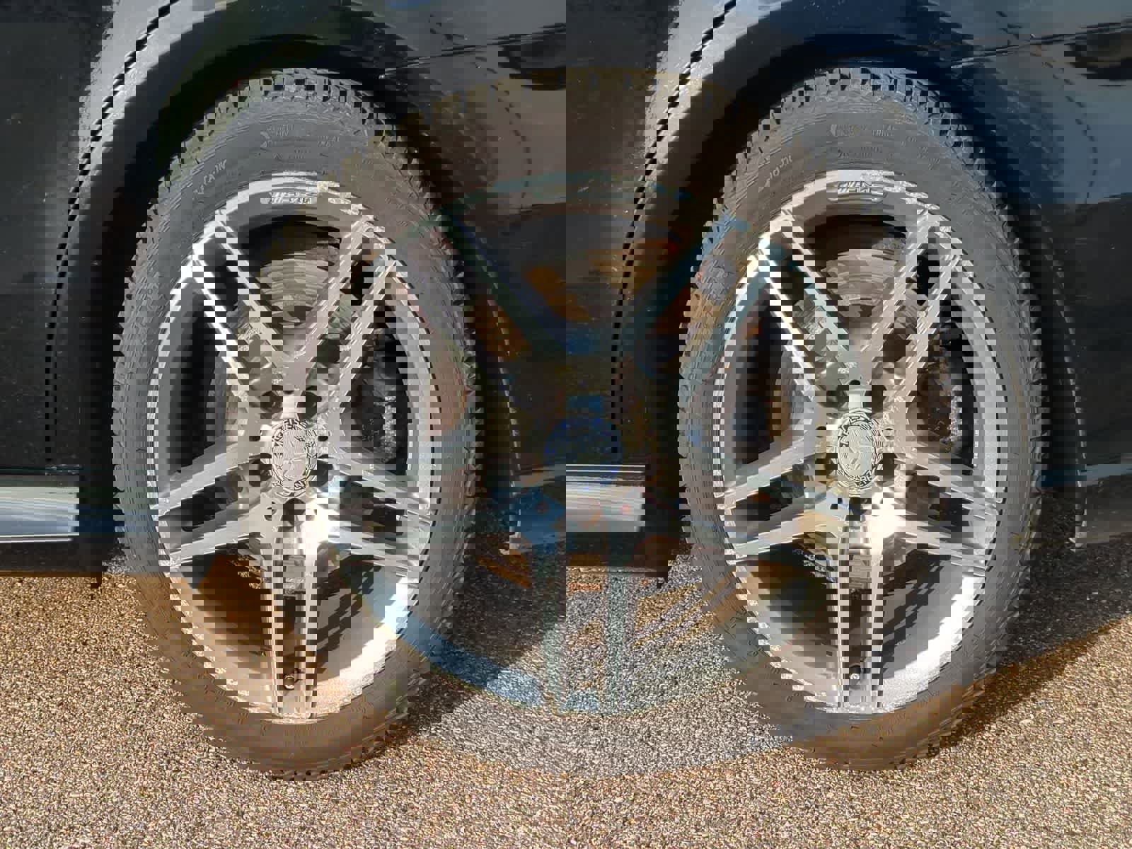 Used 2014 Mercedes-Benz E 550 4MATIC Sedan image 13