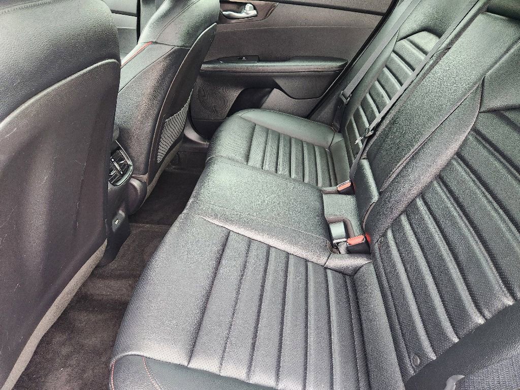 Certified 2022 Kia Forte GT image 35