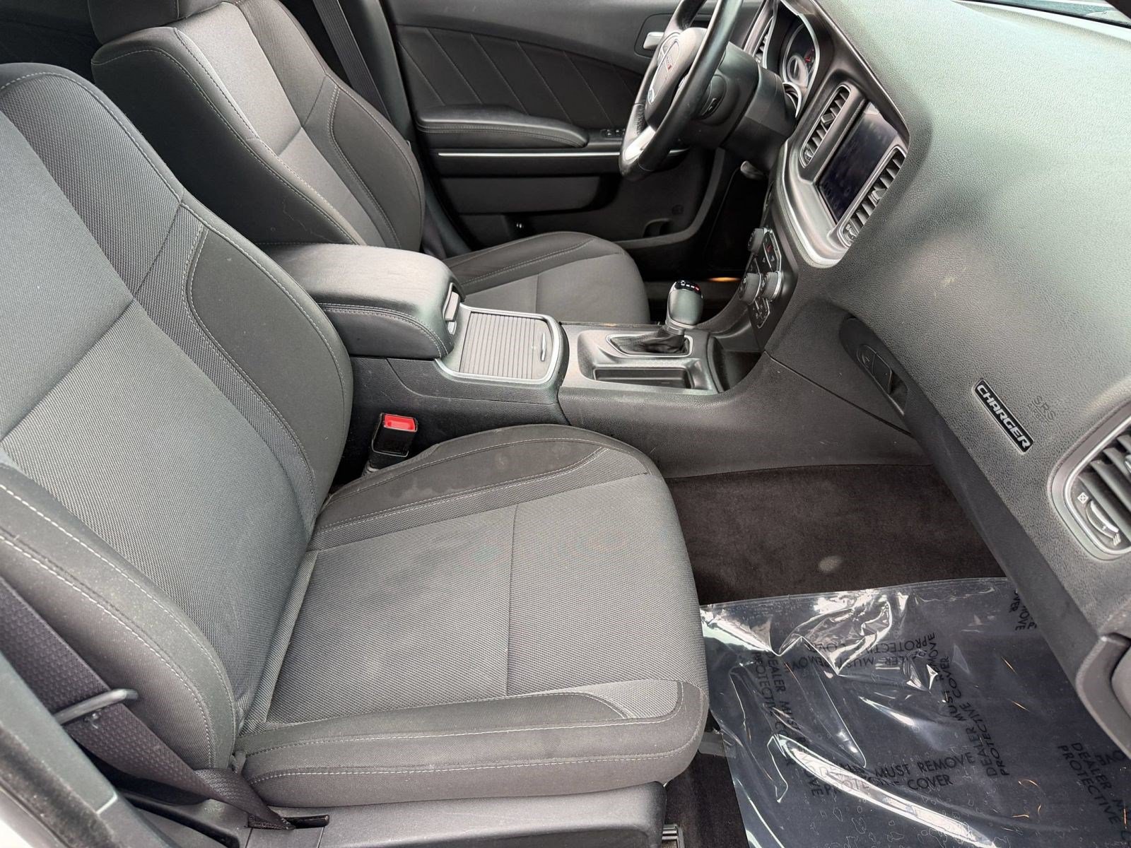 Used 2017 Dodge Charger SXT AWD/4WD image 21