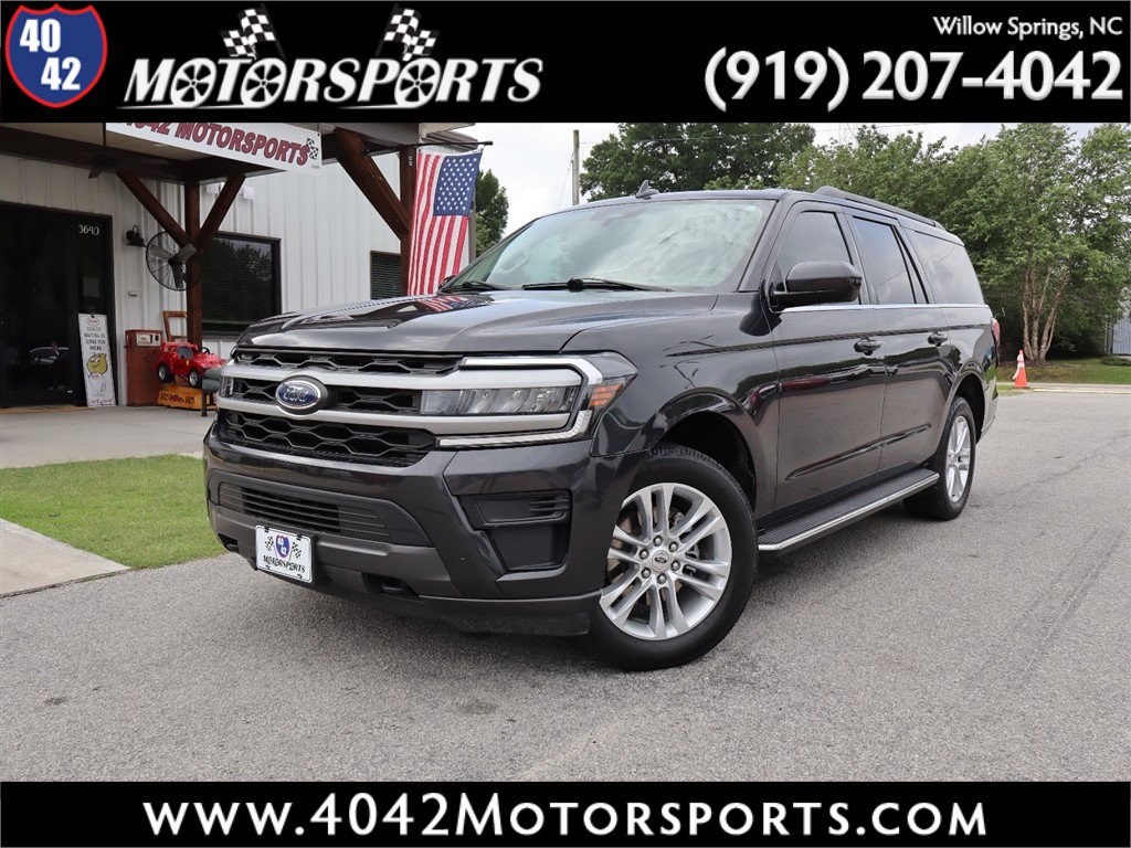 Used 2022 Ford Expedition Max XLT AWD/4WD image 1