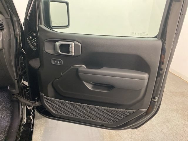New 2026 Jeep Gladiator Sport AWD/4WD image 25