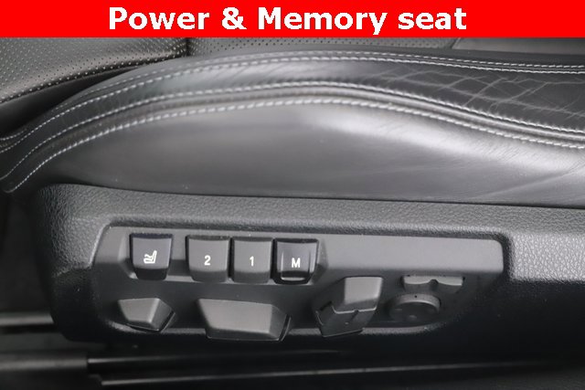 Used 2014 BMW M6 Convertible image 19