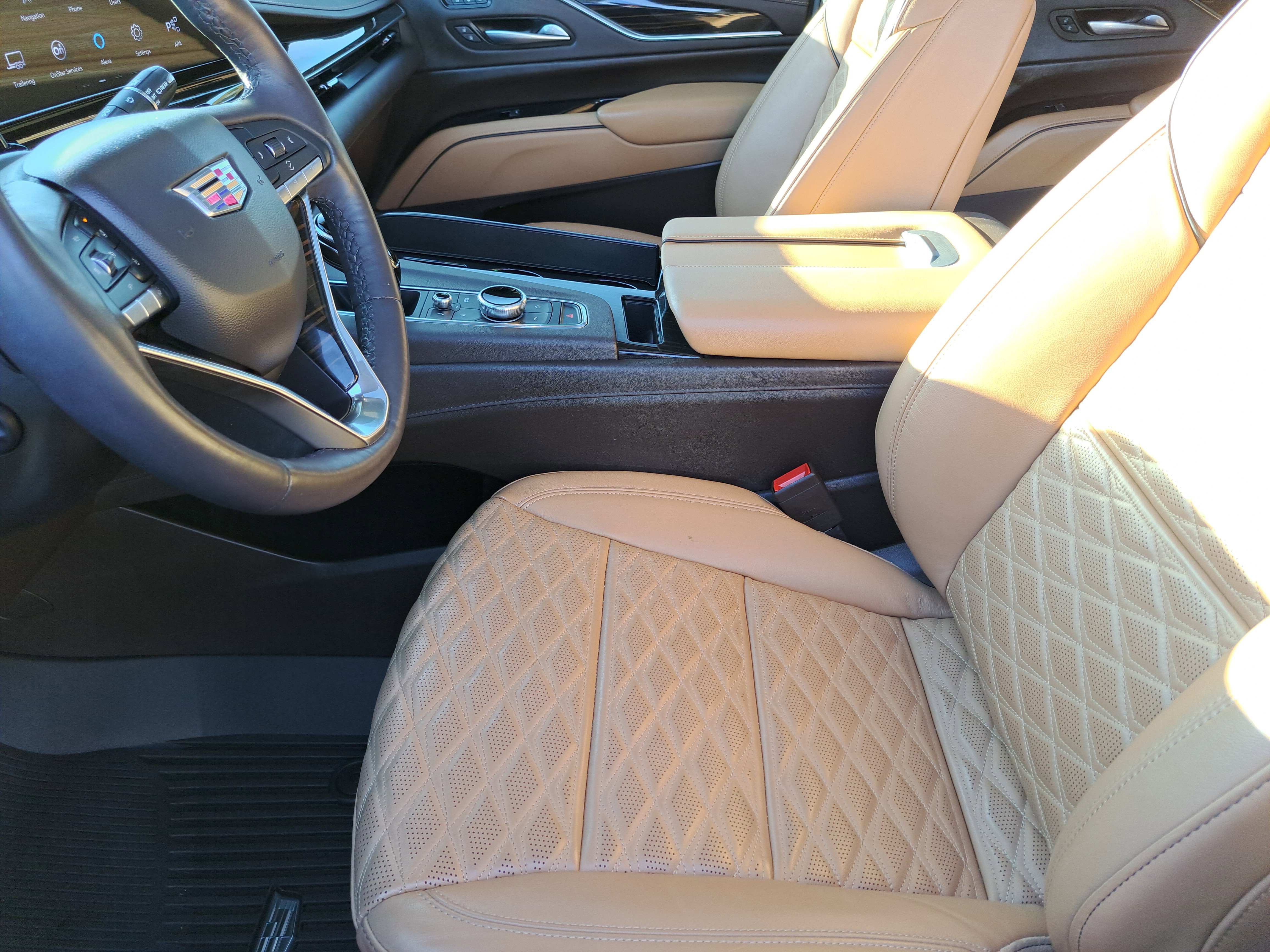 Used 2024 Cadillac Escalade ESV Sport w/ LPO, ONYX Package image 28