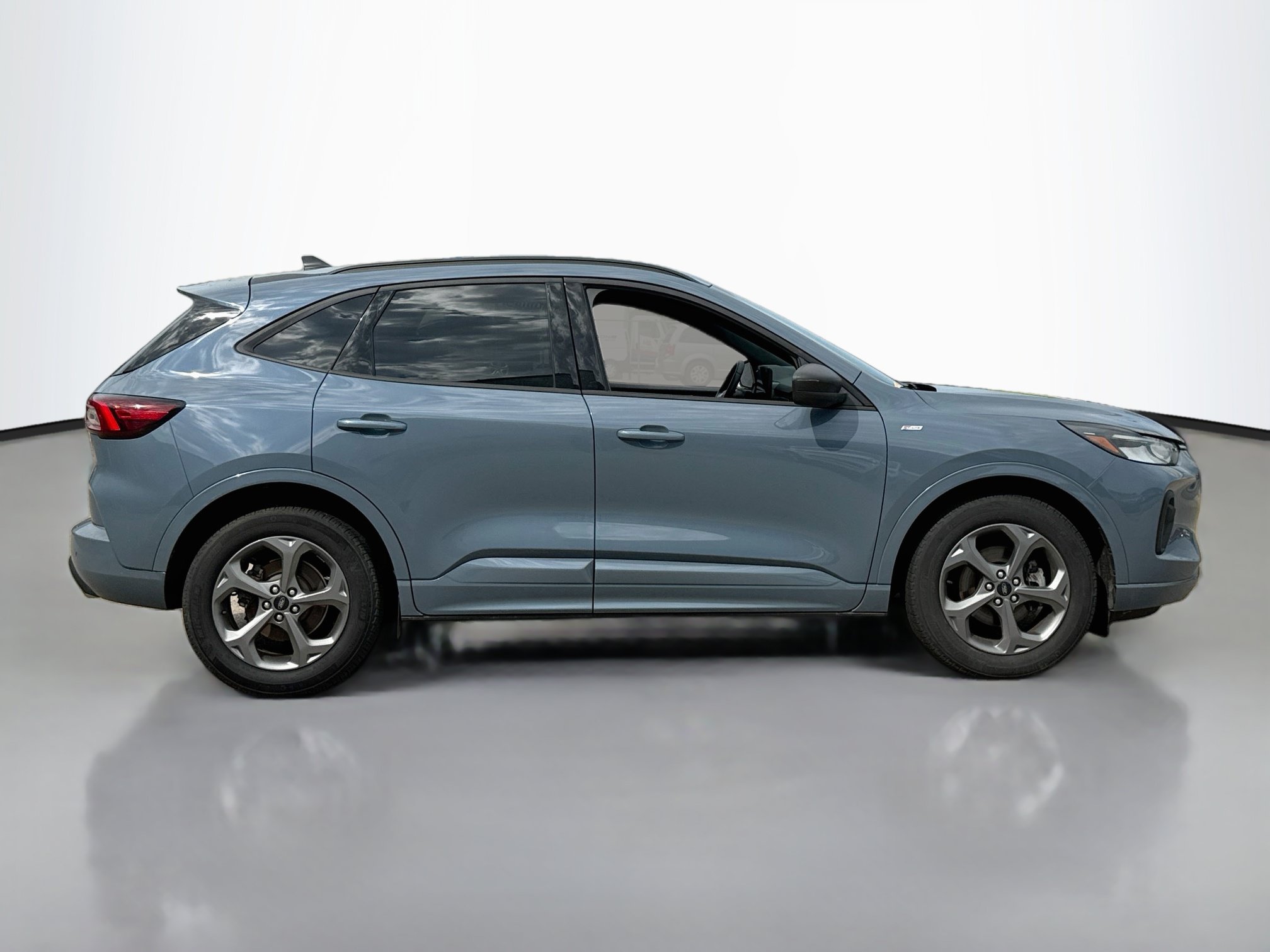Certified 2024 Ford Escape ST-Line w/ Tech Pack #1 FWD image 8
