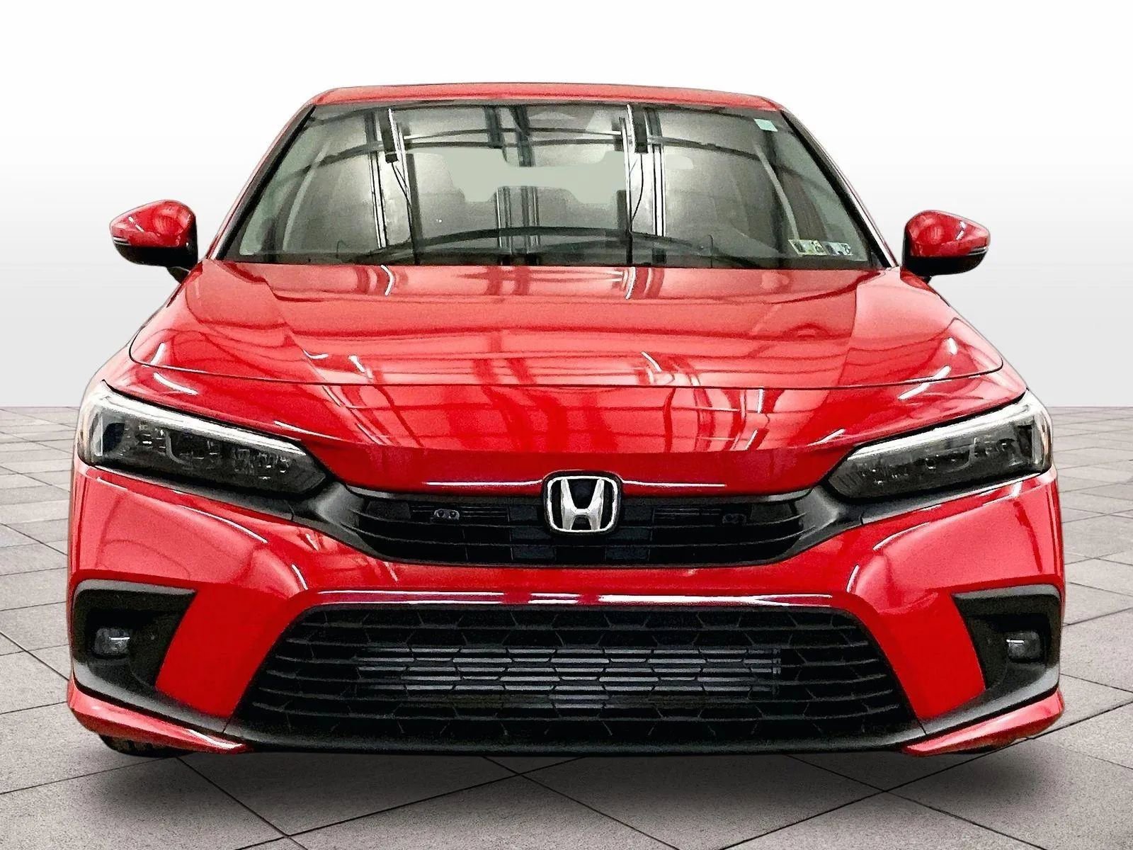 Used 2024 Honda Civic Touring image 3